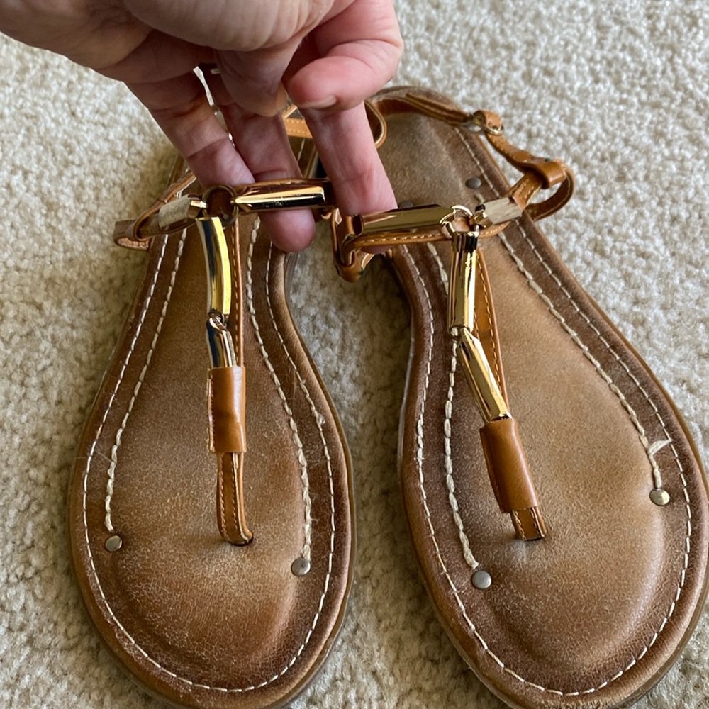 Ollio gold accent sandals